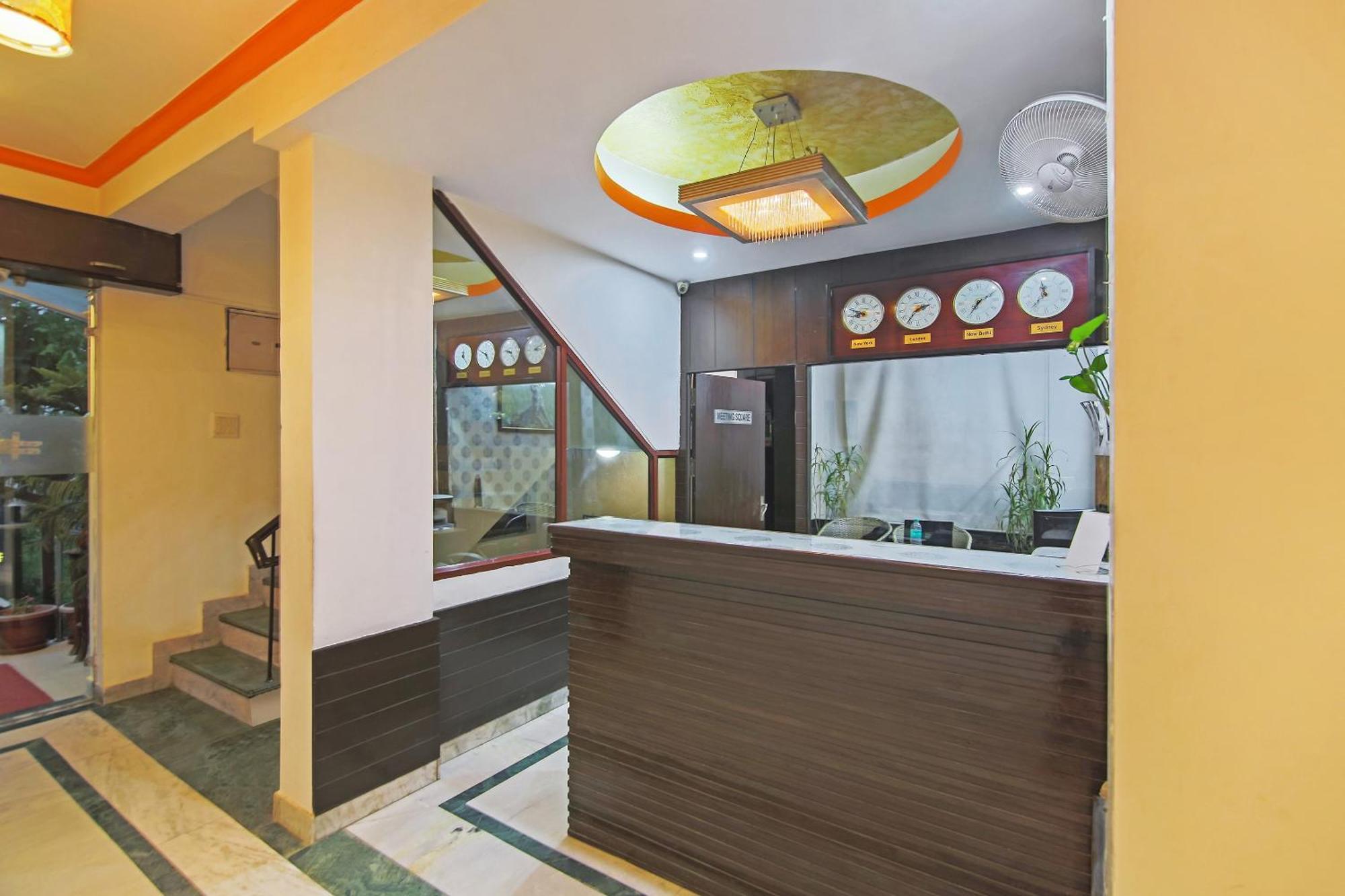 Capital O Tipsyy Near Aravali Biodiversity Park Gurgaon Luaran gambar