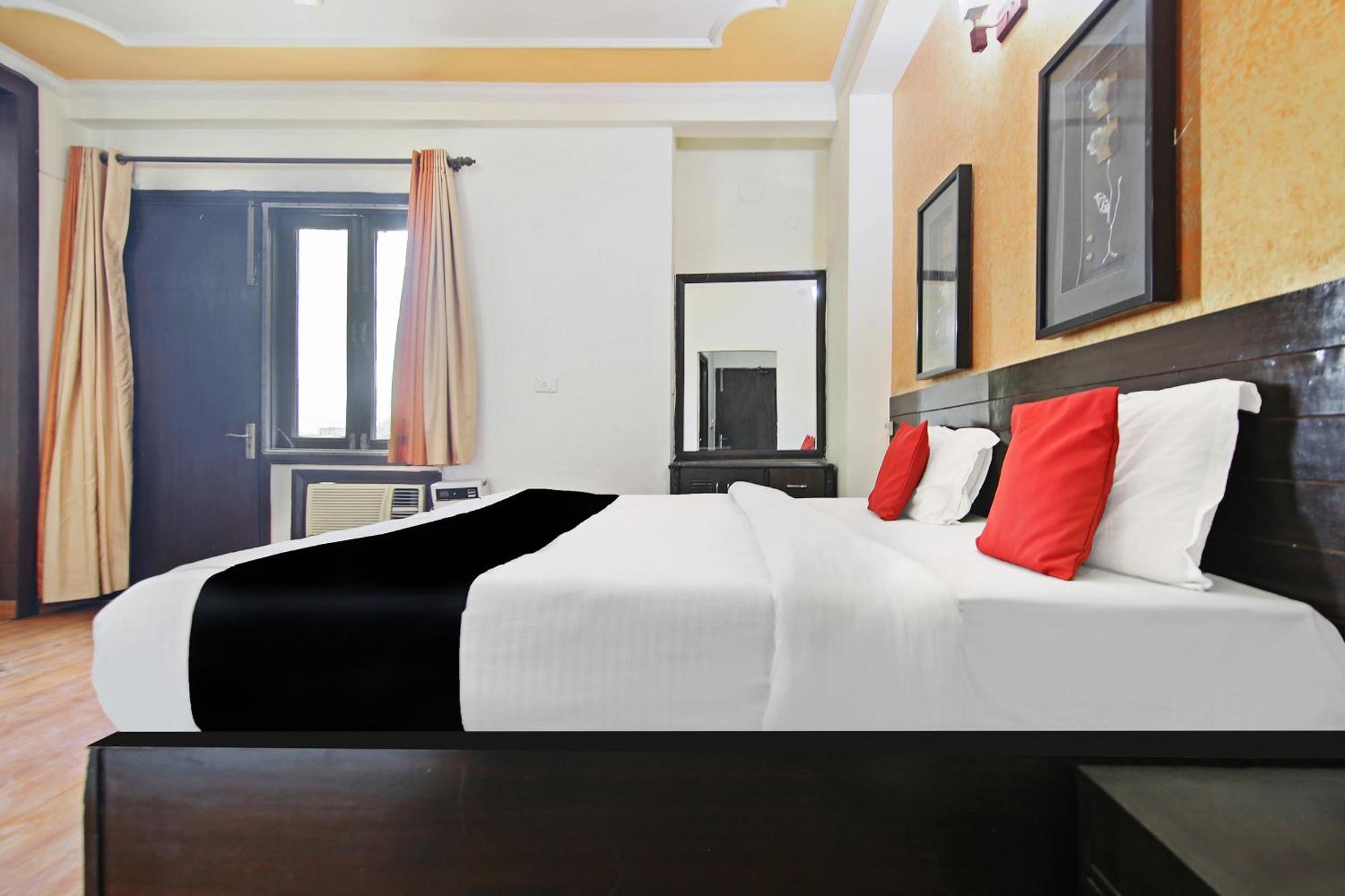 Capital O Tipsyy Near Aravali Biodiversity Park Gurgaon Luaran gambar