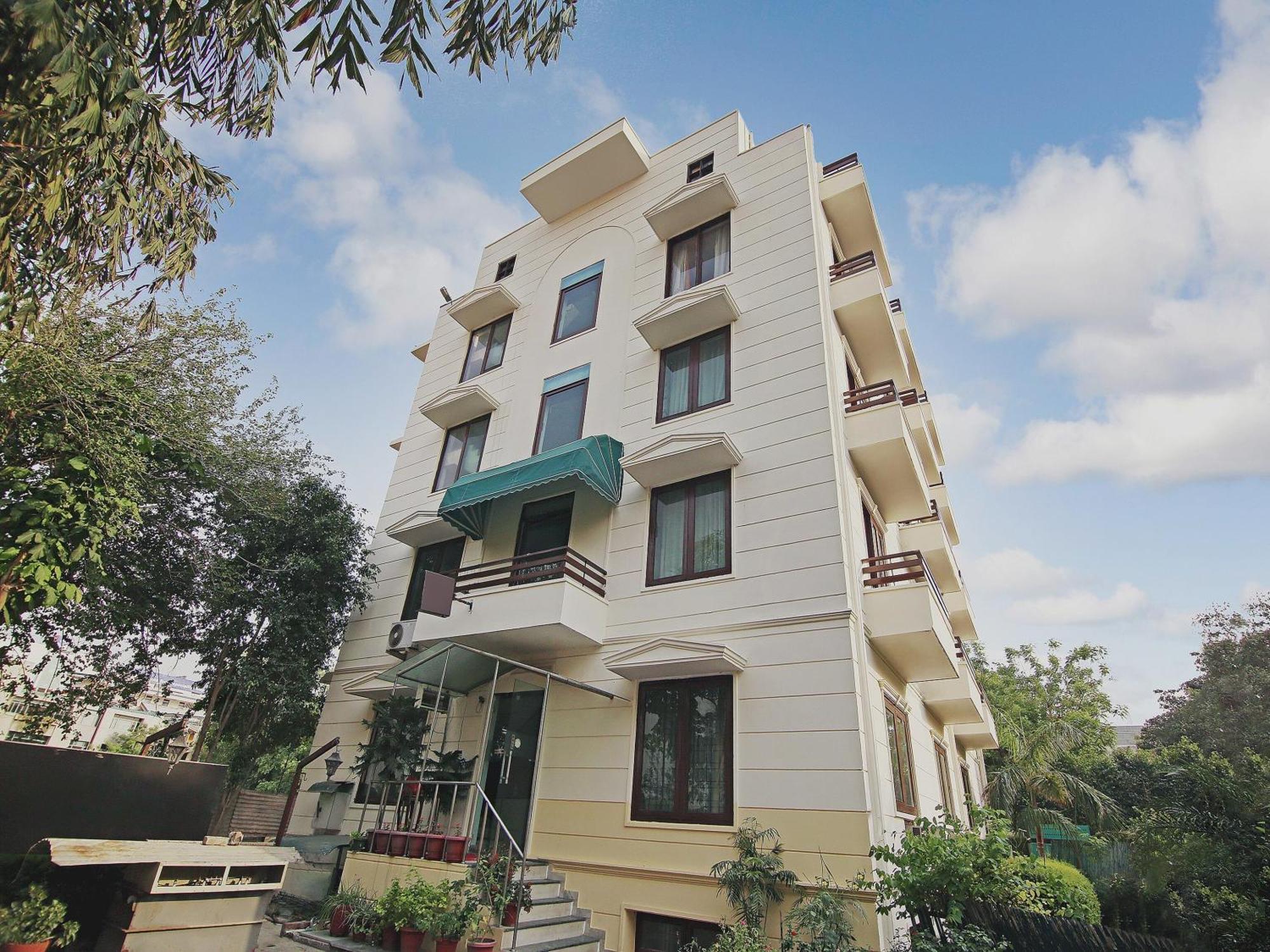 Capital O Tipsyy Near Aravali Biodiversity Park Gurgaon Luaran gambar