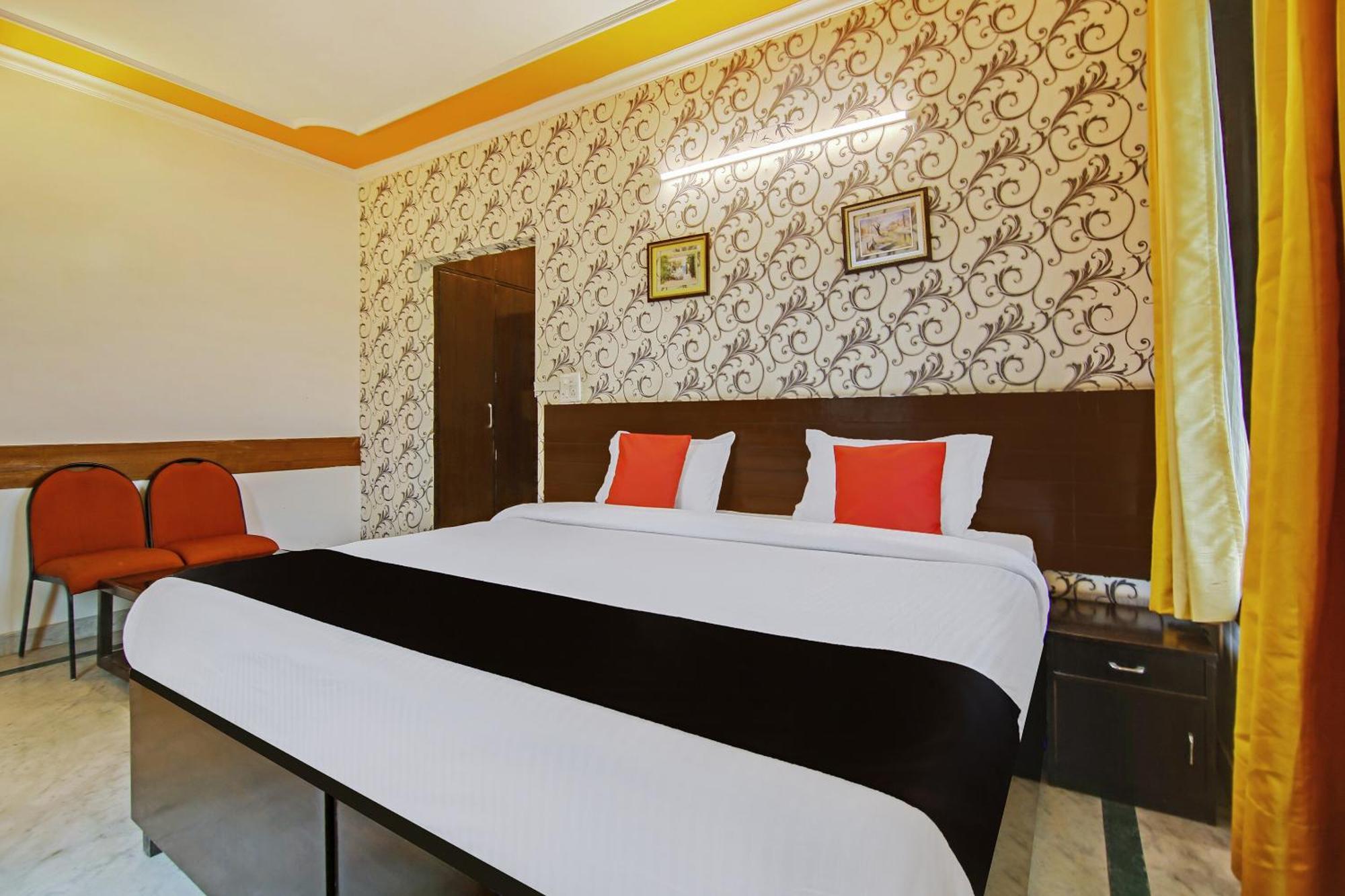 Capital O Tipsyy Near Aravali Biodiversity Park Gurgaon Luaran gambar